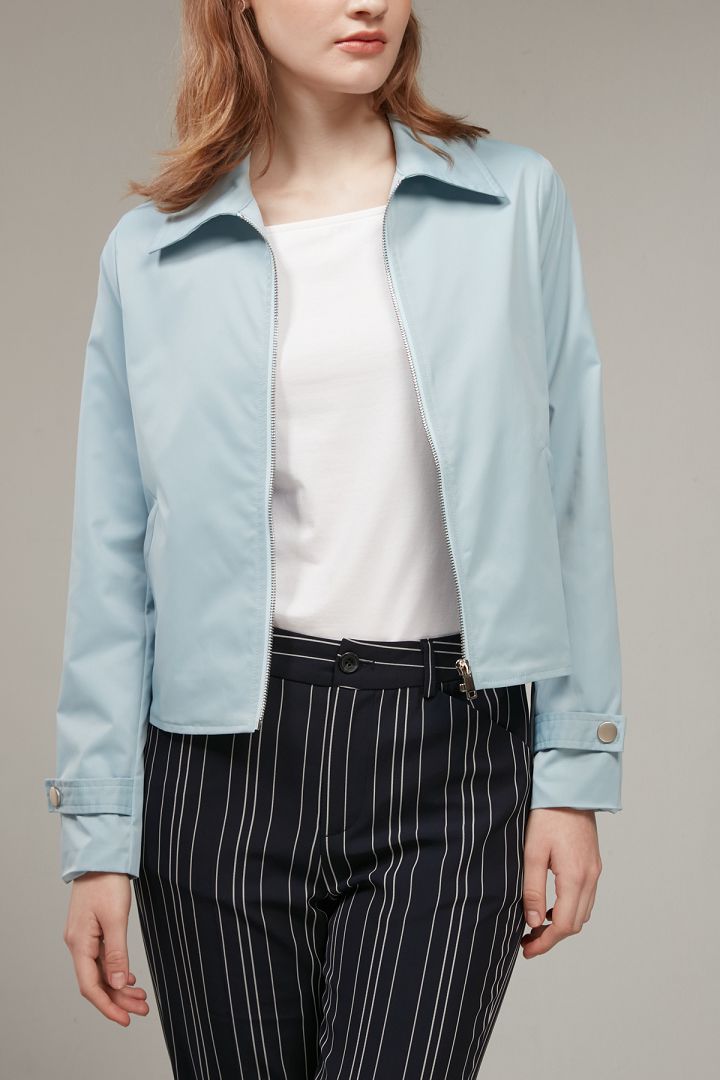 SST&C #Online Exclusive  Women'S Sky Blue Lightweight Zip Short Windbreaker | 8162003001  (Outlet)_4
