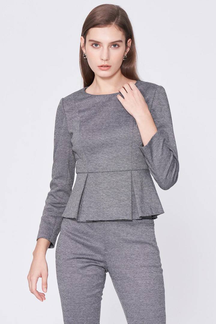SST&C #Online Exclusive  Women'S Gray Round Neck Waist Pleated Top | 7662010003  (Outlet)_3