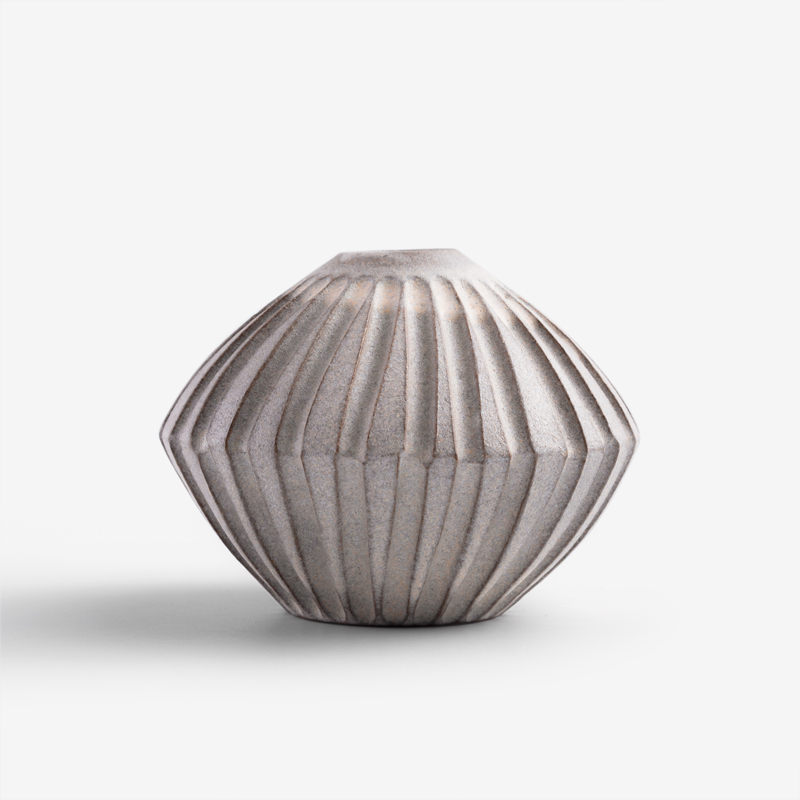 WAGA Earth 12cm Ceramic Vase | Gray_1