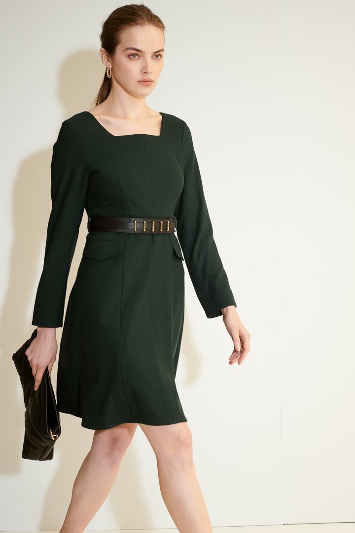 SST&C #Online Exclusive  Night Green Square Neck Belt Wavy Dress | 8562012002  (Outlet)_2