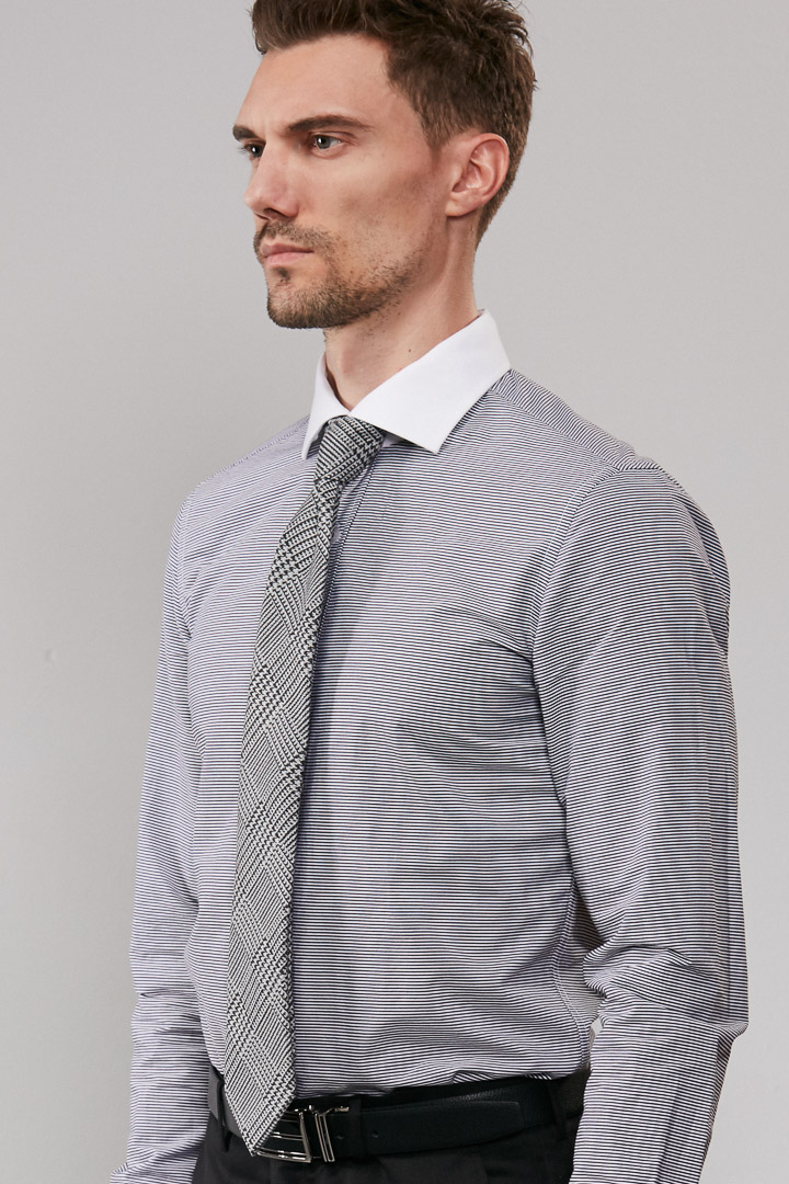SST&C Black and White Thin Horizontal Stripe Shirt | 0311909023  (Outlet)_2