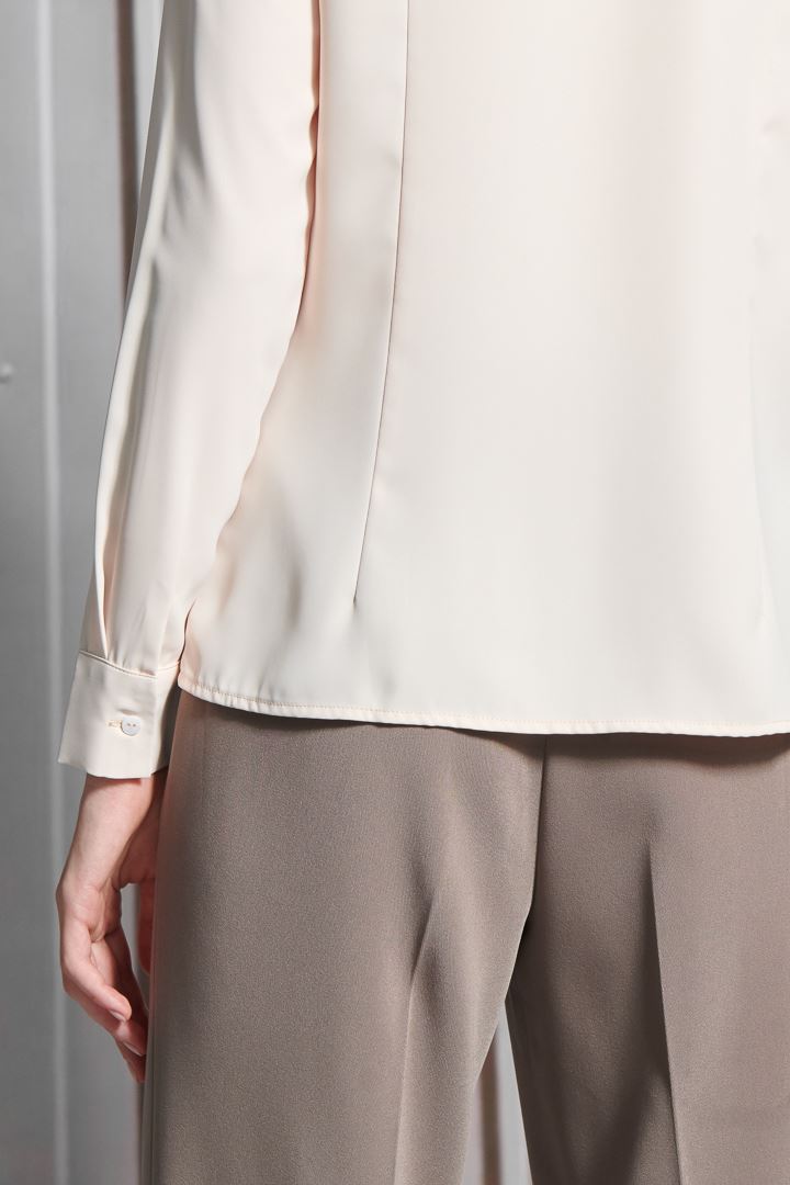 SST&C Women'S Cream Almond Stand Collar Pressed Design Top | 7662111003  (Outlet)_7