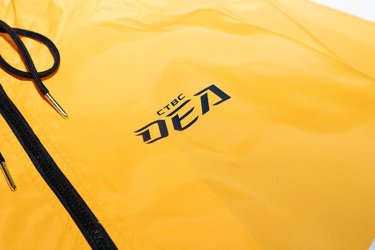 DEA 特攻連帽風衣外套_2