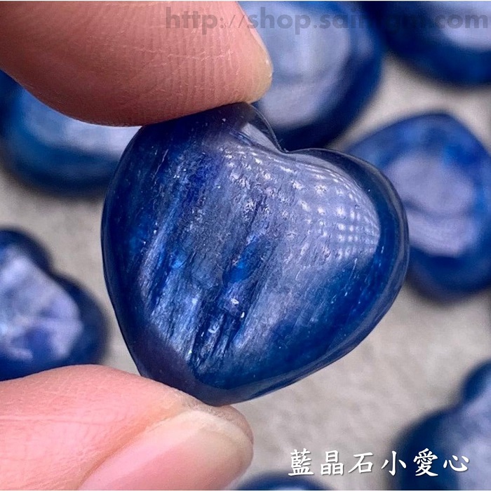 藍晶石小愛心裸石(Kyanite) ~貓眼/水晶排列/金工編織飾品_6