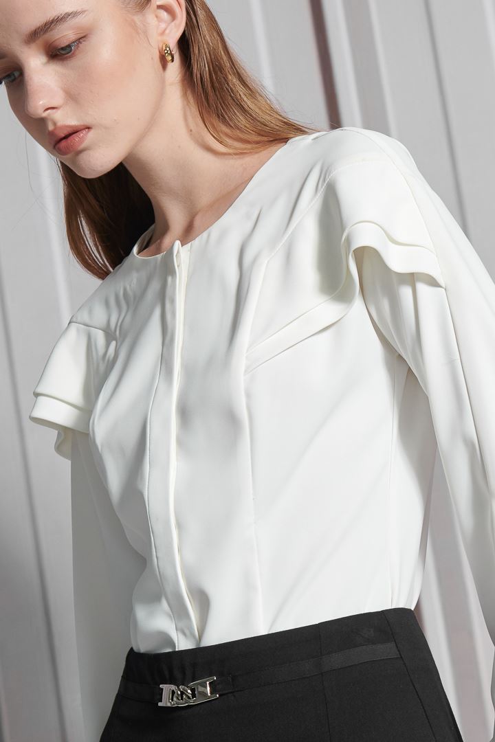 SST&C Women'S White Round Neck Wavy Top | 7662112003  (Outlet)_4