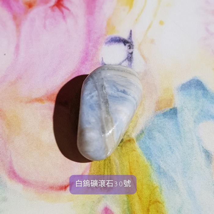 白鎢礦滾石30號 Scheelite ~滋養與舒眠的女神能量石~_1
