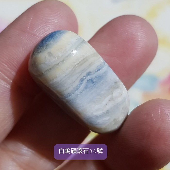 白鎢礦滾石30號 Scheelite ~滋養與舒眠的女神能量石~_6