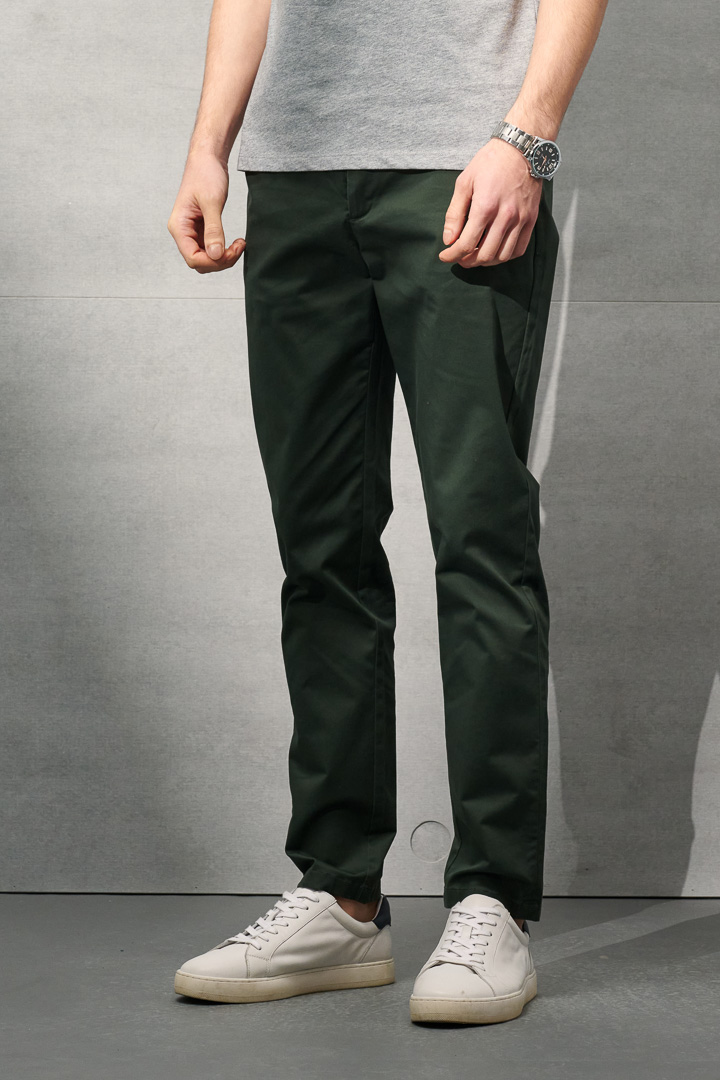 SST&C Lush Green Comfort Fit Casual Trousers | 1212203004  (Outlet)_0