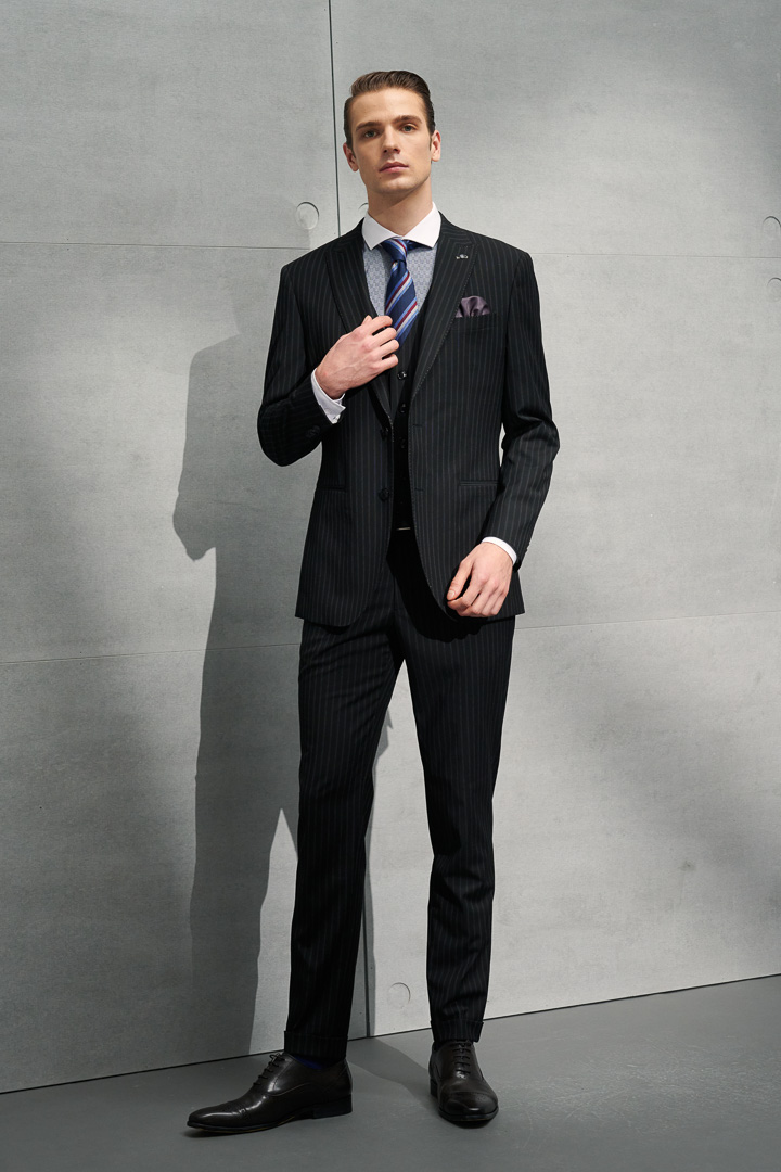 SST&C Black Striped Pattern Slim Fit Suit Trousers | 0212203001  (Outlet)_1