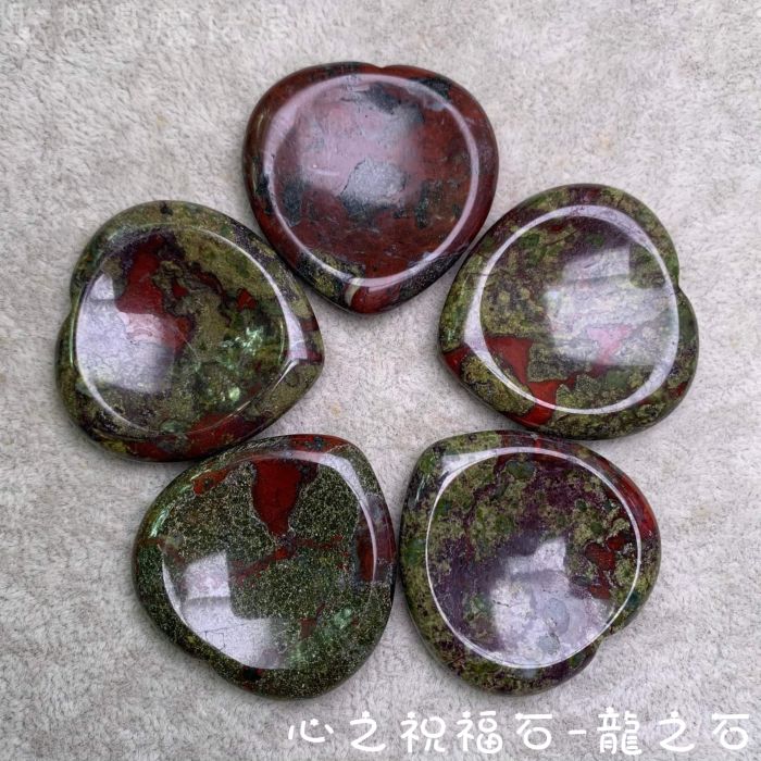 【心之祝福石】龍之石 ~對應底輪和臍輪，協助激發啟動拙火，地球療癒師的好夥伴_0