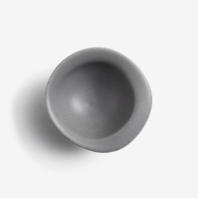 WAGA 弧曲霧灰 12cm 不規則陶瓷小碗｜清水灰｜單品_2
