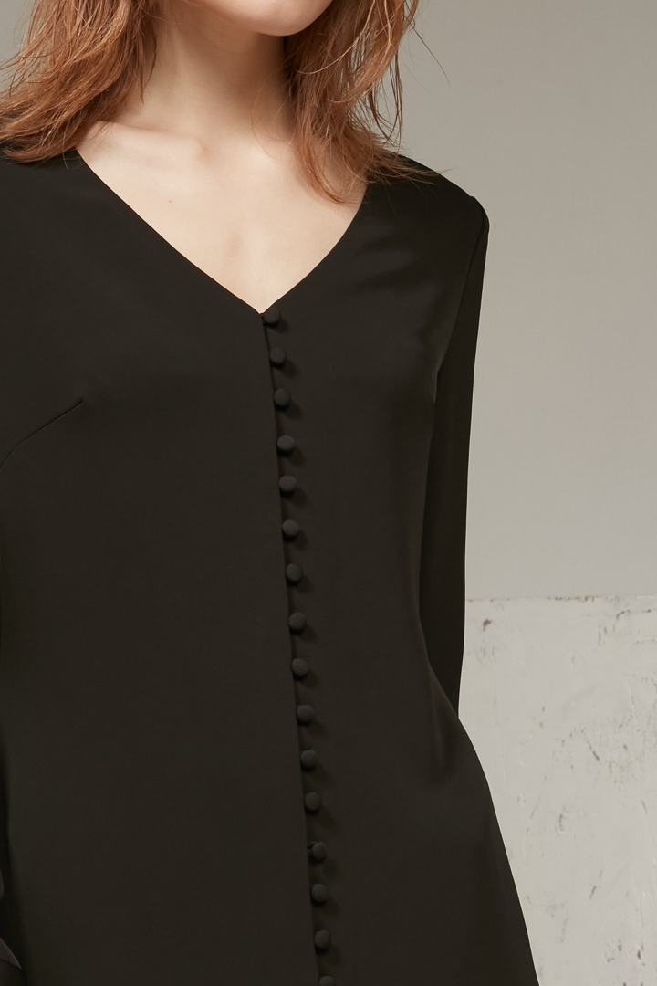 SST&C #Online Exclusive  Textured Black V-Neck Long-Sleeved Short Dress | 8562003004  (Outlet)_5