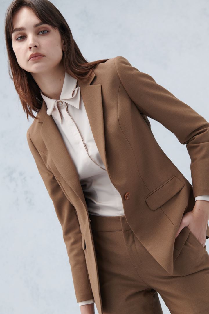 SST&C Khaki Square Collar Suit Jacket | 7162209004  (Outlet)_5