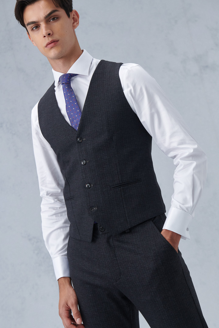 SST&C Gray Striped Pattern Knitted Casual Vest | 4512210001  (Outlet)_1
