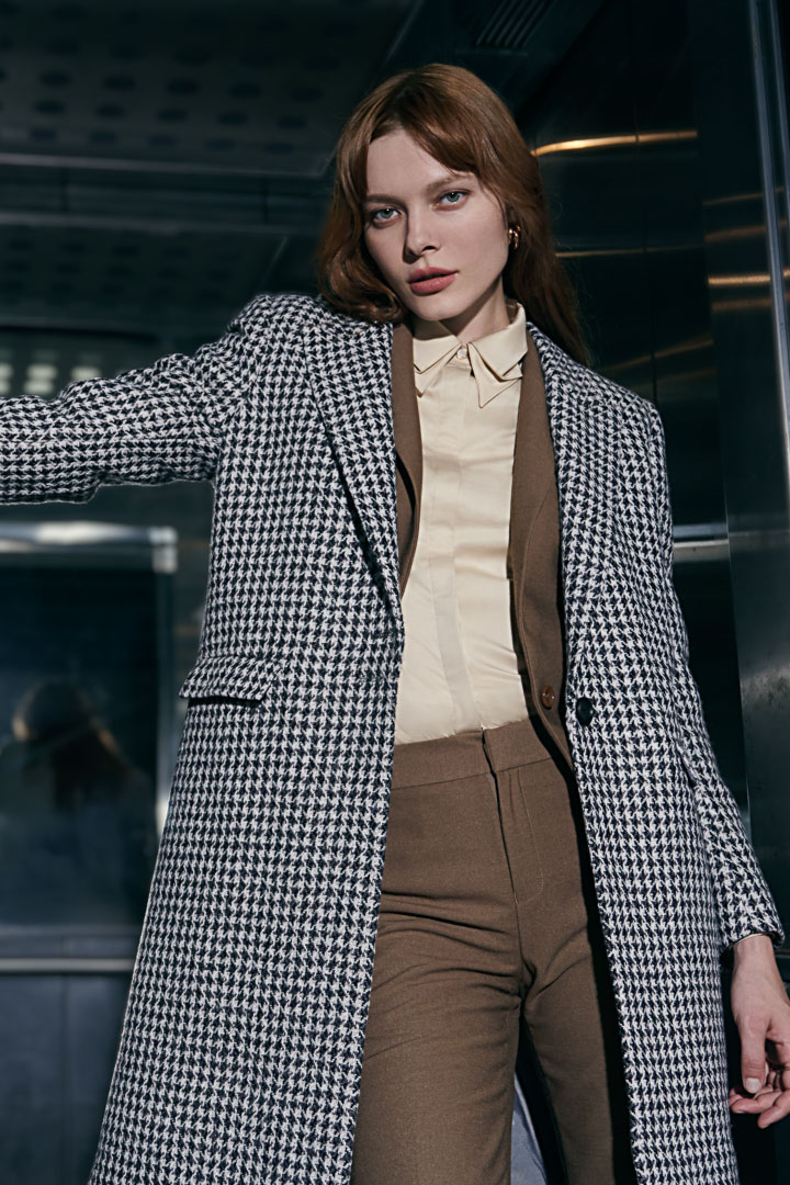 SST&C #Online Exclusive  Brown Houndstooth Collar Wool Blend Coat | 8162210004  (Outlet)_0