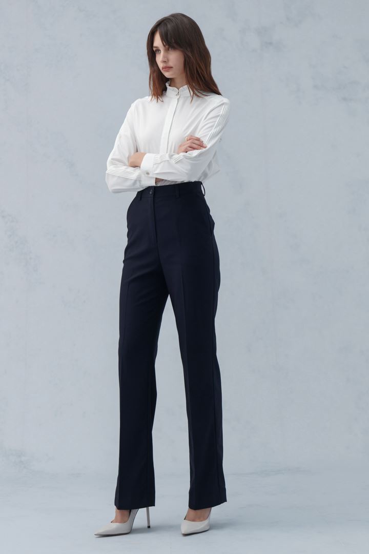 SST&C Women'S Dark Blue Loose Fit High Waist Slightly Flared Leg-Revealing Trousers | 8262210004  (Outlet)_1