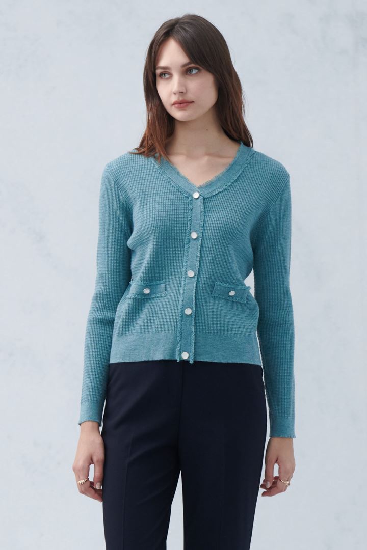 SST&C #Online Exclusive  Women'S Diamond Green V-Neck Raw Edge Sweater | 8662210002  (Outlet)_0