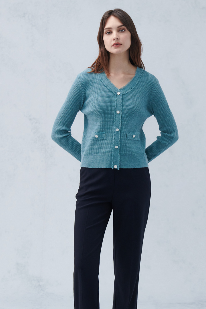 SST&C #Online Exclusive  Women'S Diamond Green V-Neck Raw Edge Sweater | 8662210002  (Outlet)_3