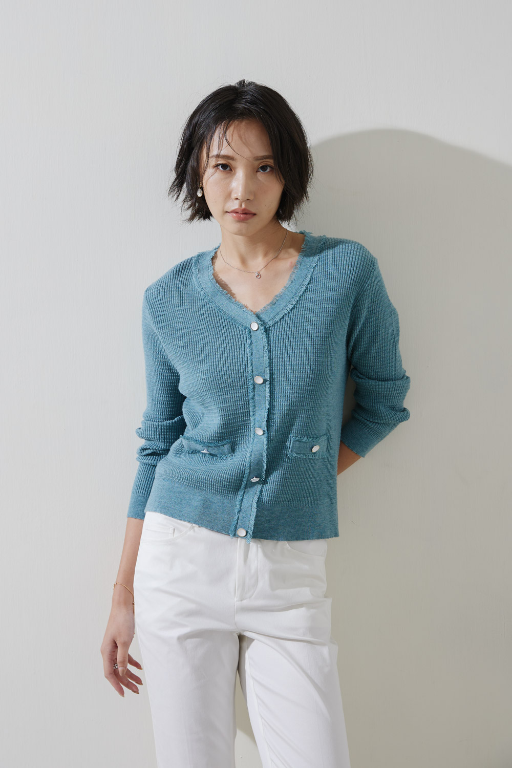SST&C #Online Exclusive  Women'S Diamond Green V-Neck Raw Edge Sweater | 8662210002  (Outlet)_0