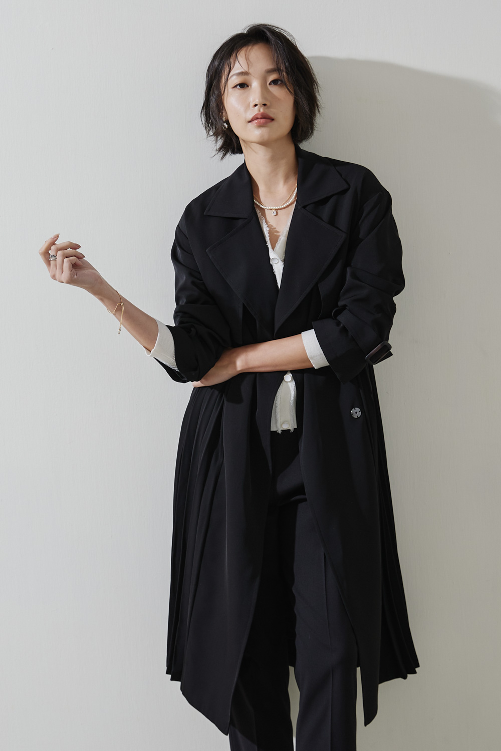 SST&C #Online Exclusive  Black Pleated Trench Coat | 8162211007  (Outlet)_0