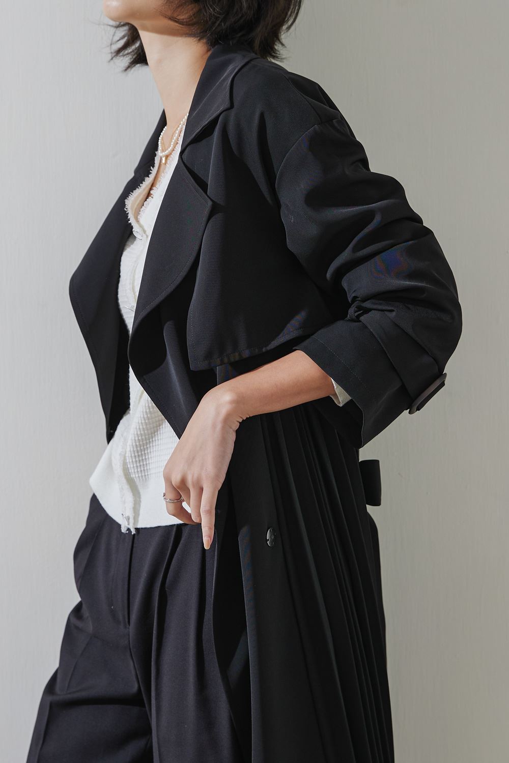 SST&C #Online Exclusive  Black Pleated Trench Coat | 8162211007  (Outlet)_4