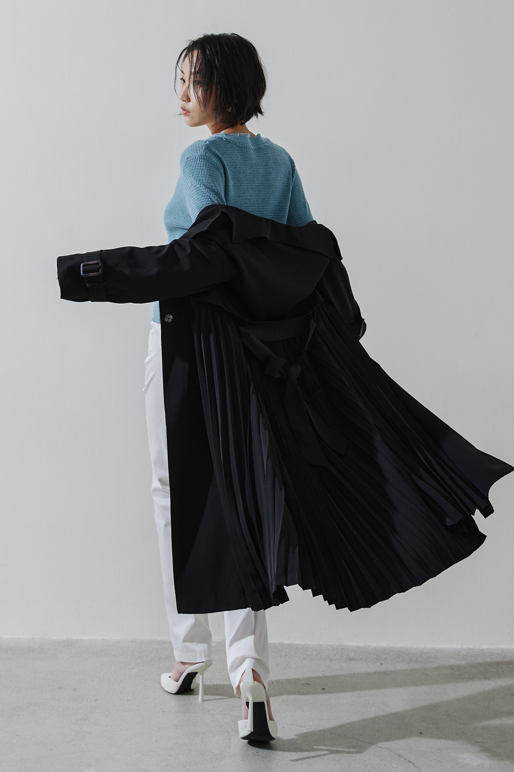 SST&C #Online Exclusive  Black Pleated Trench Coat | 8162211007  (Outlet)_5