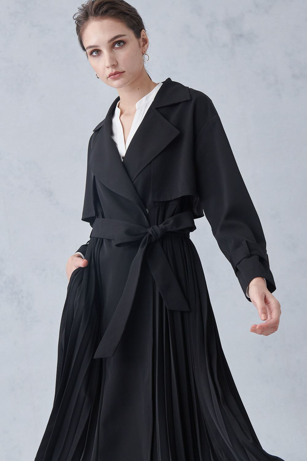 SST&C #Online Exclusive  Black Pleated Trench Coat | 8162211007  (Outlet)_0