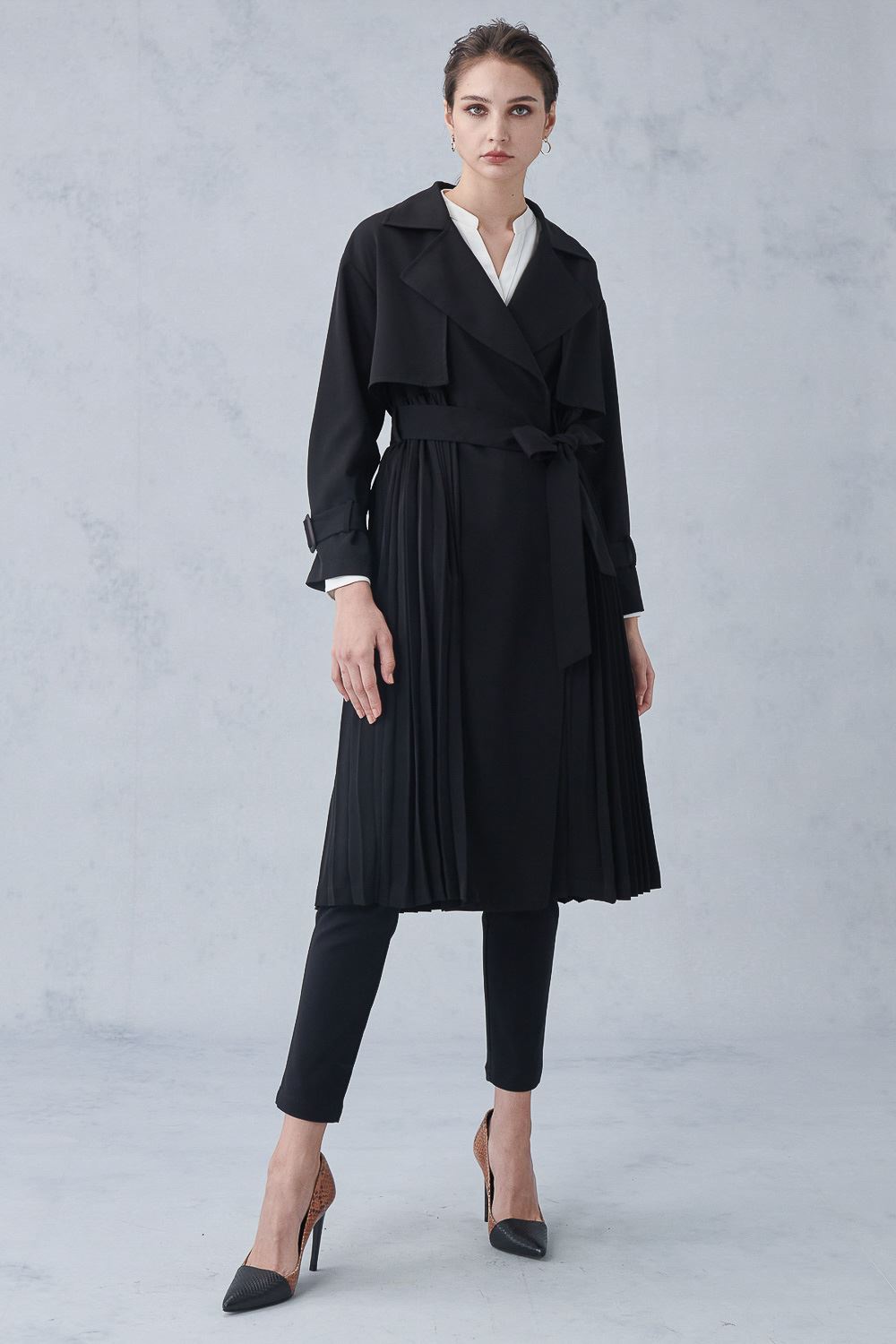 SST&C #Online Exclusive  Black Pleated Trench Coat | 8162211007  (Outlet)_2