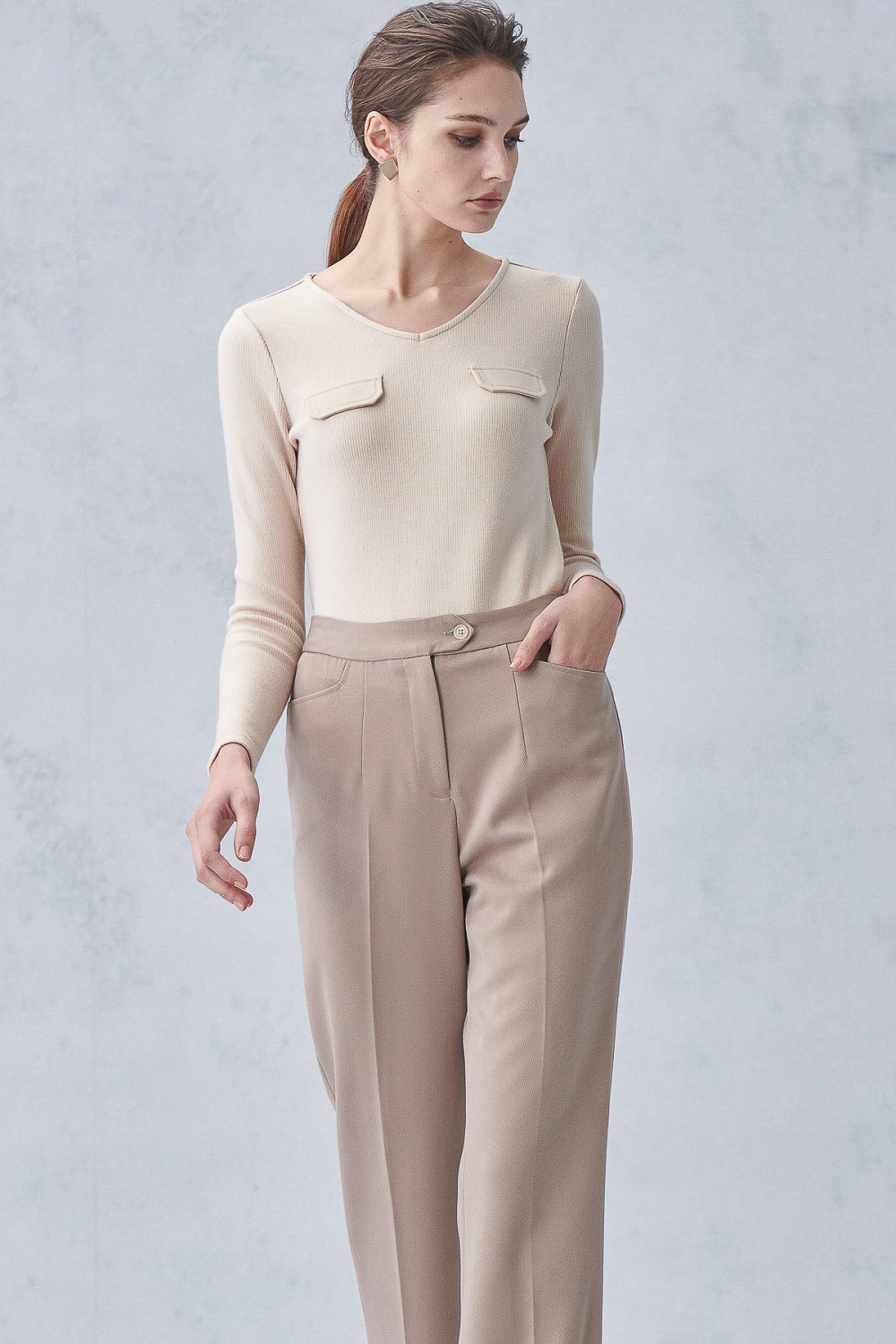 SST&C Mi Xing V-Neck Elastic Pocket Embellished Knitted Top | 8762211003  (Outlet)_1