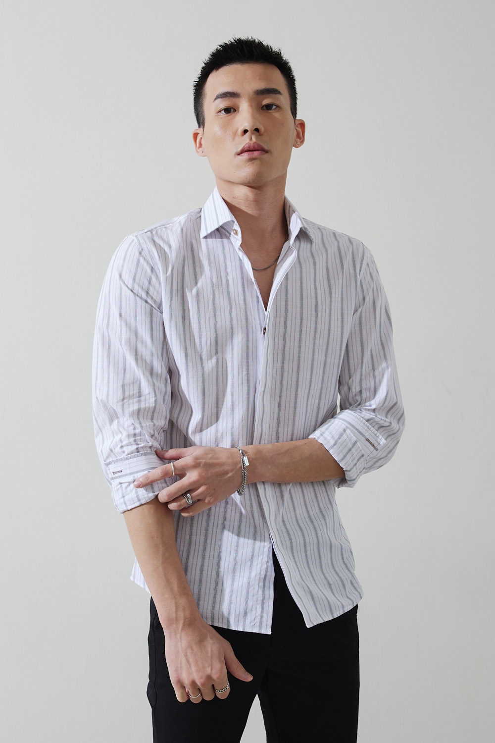 SST&C #Comfortable Pure Cotton  Irregular Black Striped Pattern Standard Shirt On White Background | 0312210017  (Outlet)_0