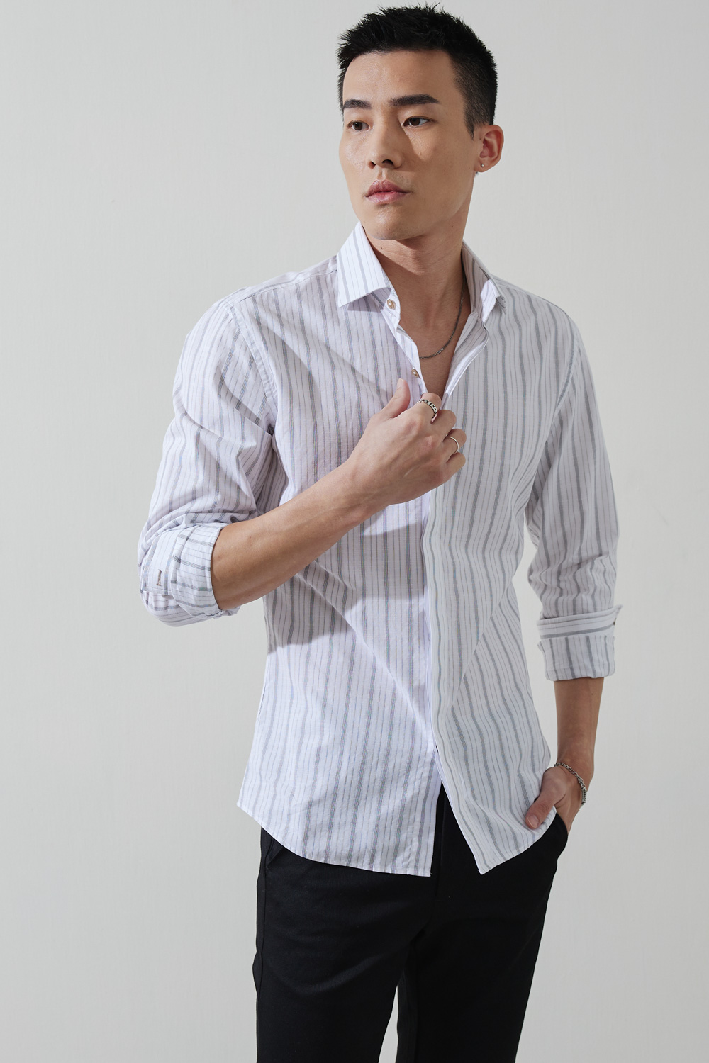 SST&C #Comfortable Pure Cotton  Irregular Black Striped Pattern Standard Shirt On White Background | 0312210017  (Outlet)_3