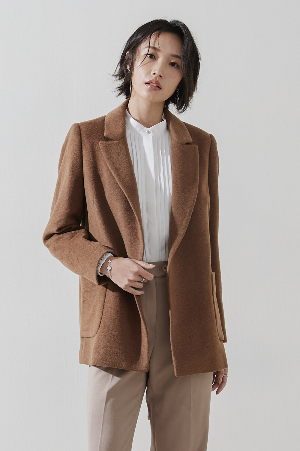 SST&C #Online Exclusive  Camel Strappy Short Coat | 8162210009  (Outlet)_9