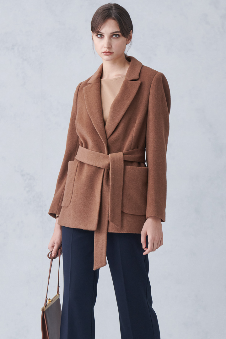 SST&C #Online Exclusive  Camel Strappy Short Coat | 8162210009  (Outlet)_2