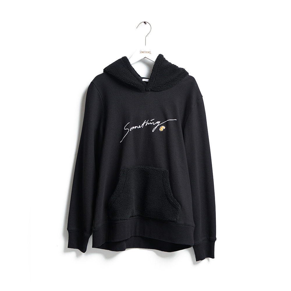 SOMETHING｜女裝｜絨毛拼接長袖帽T