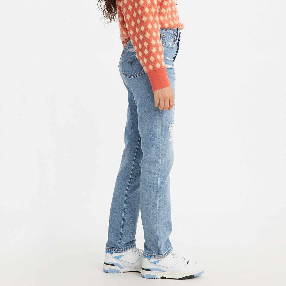 Levis 150週年紀念款 重現檔案庫歷史設計 女款 501高腰合身排釦直筒牛仔長褲 / 赤耳 / 多重刷破縫補工藝 熱賣單品_3