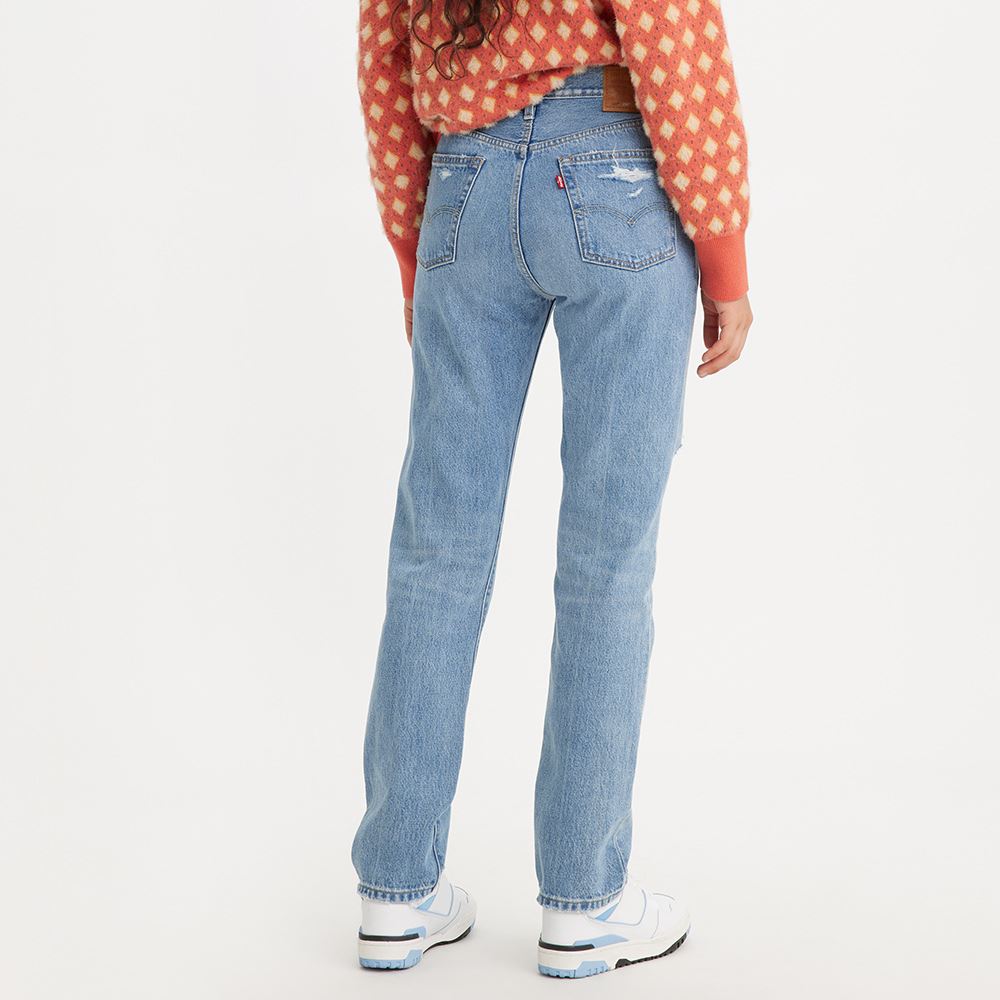 Levis 150週年紀念款 重現檔案庫歷史設計 女款 501高腰合身排釦直筒牛仔長褲 / 赤耳 / 多重刷破縫補工藝 熱賣單品_4