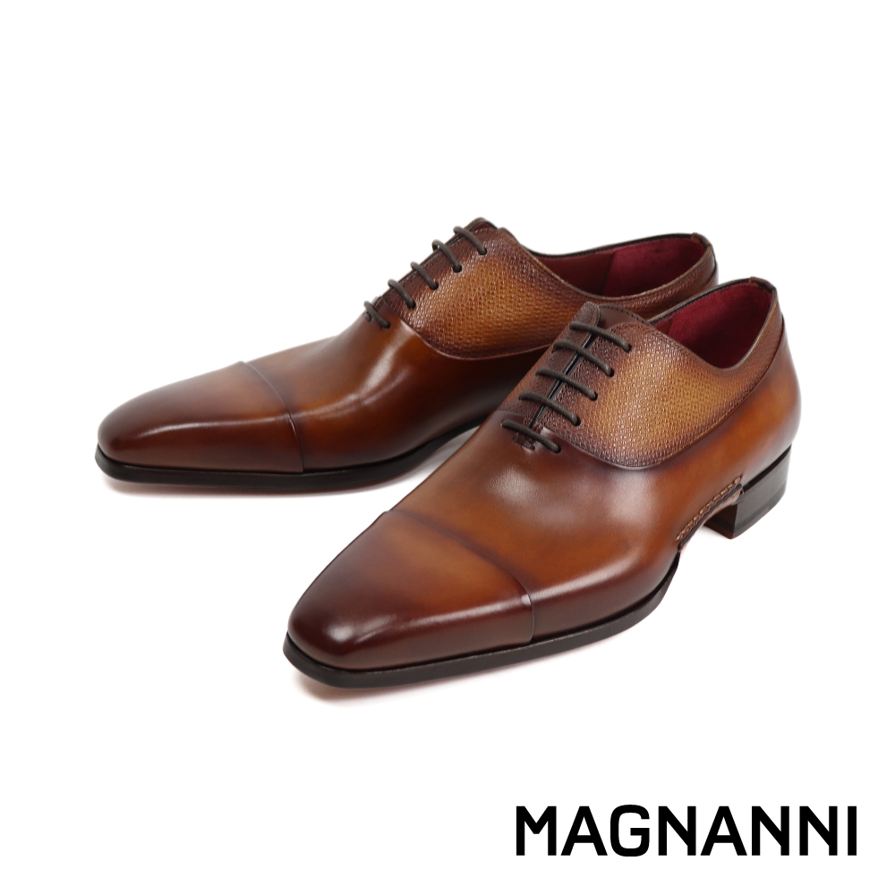 【MAGNANNI】西班牙鞋襟壓紋橫飾牛津鞋 棕色(23116-CUE)