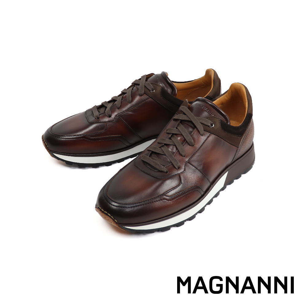 【MAGNANNI】復古奢華全皮面綁帶休閒鞋 深棕色(24469-MBR)