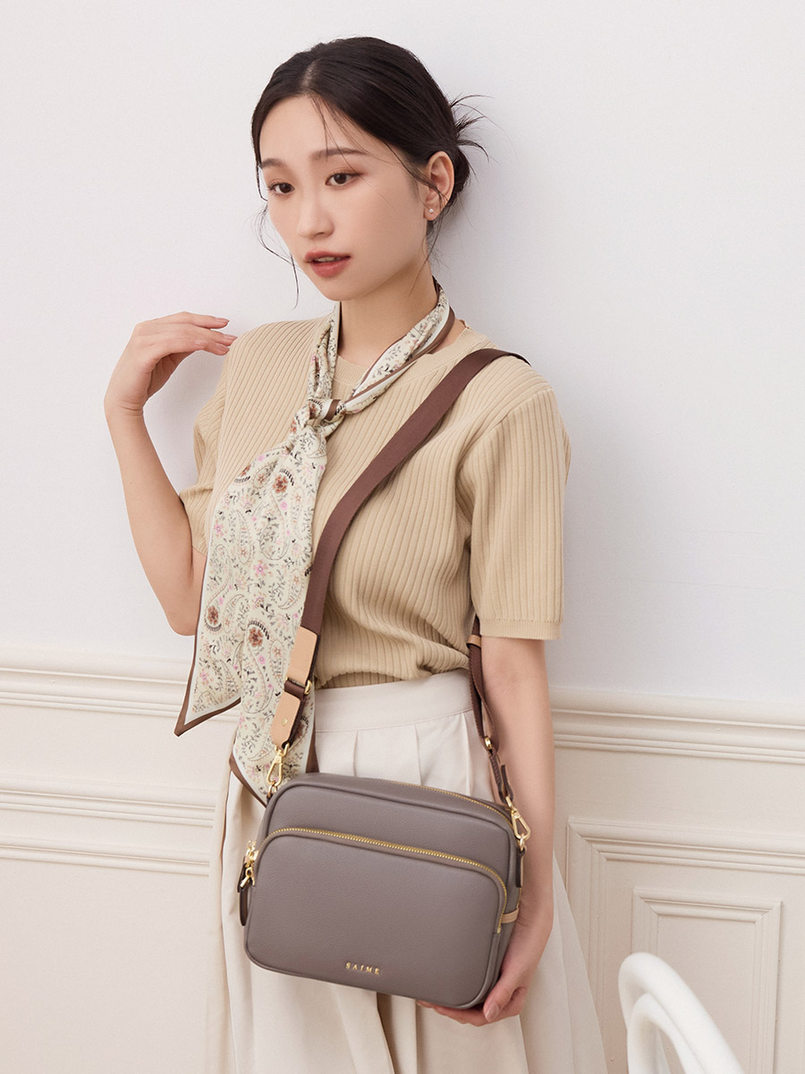 ★S'AIME☆頭層真皮雙口袋後背包 レザーバックパック/送料込 S'AIME 頭層真皮雙層相機方包｜S'AIME 東京企劃