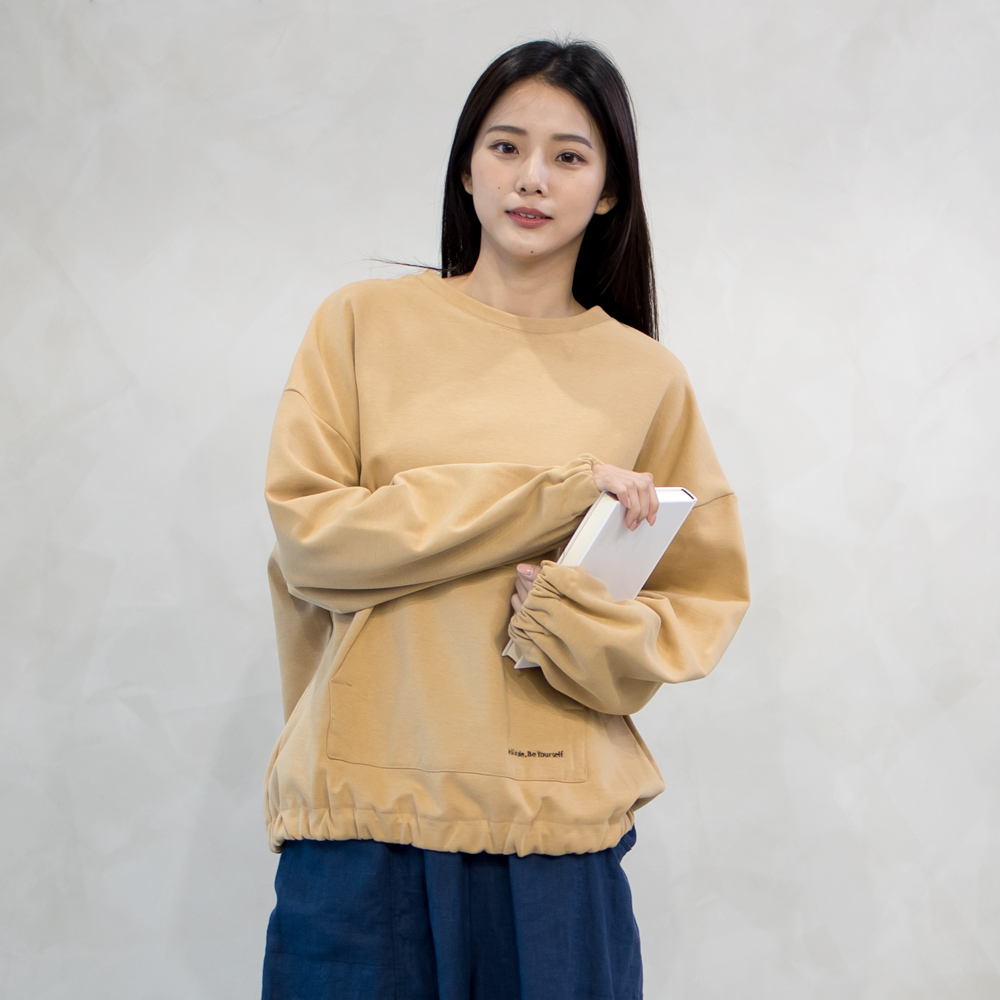 大口袋刺繡logoT 卡其F