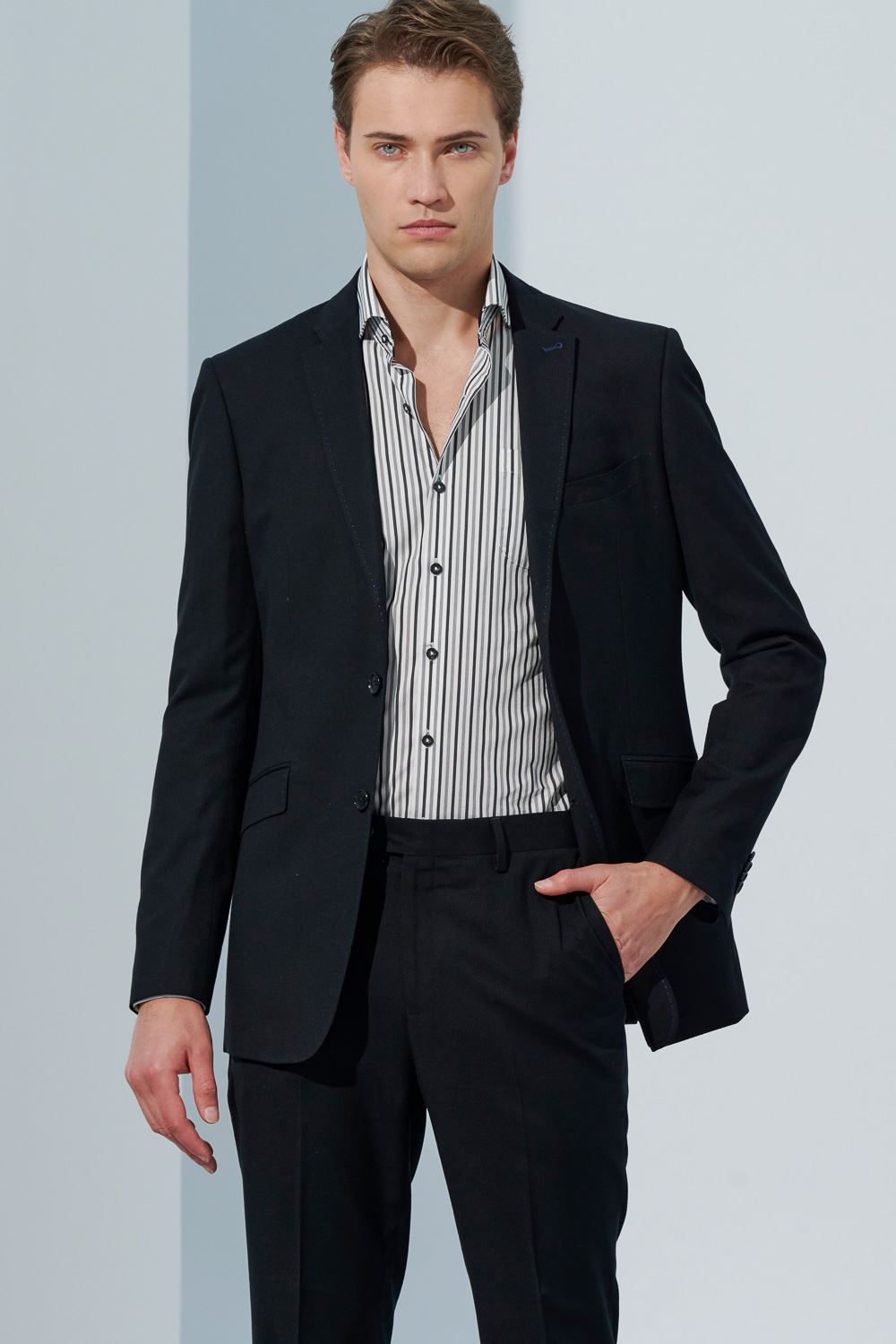 SST&C #Online Exclusive  Black Textured Slim Fit Suit Jacket | 0112302002  (Outlet)_2