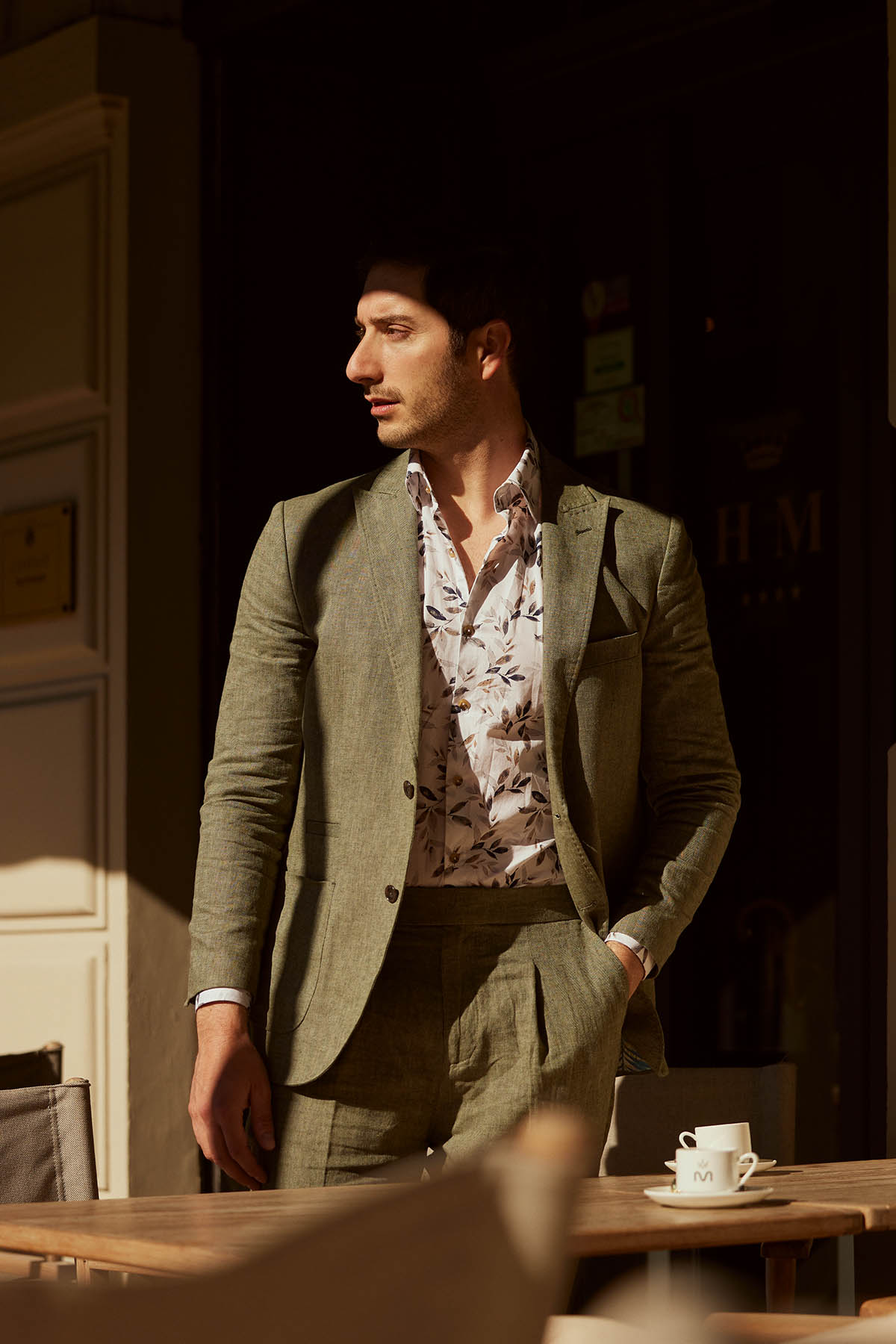 SST&C Dark Green Cotton and Linen Loose Fit Pleated Casual Trousers | 1212303001  (Outlet)_2