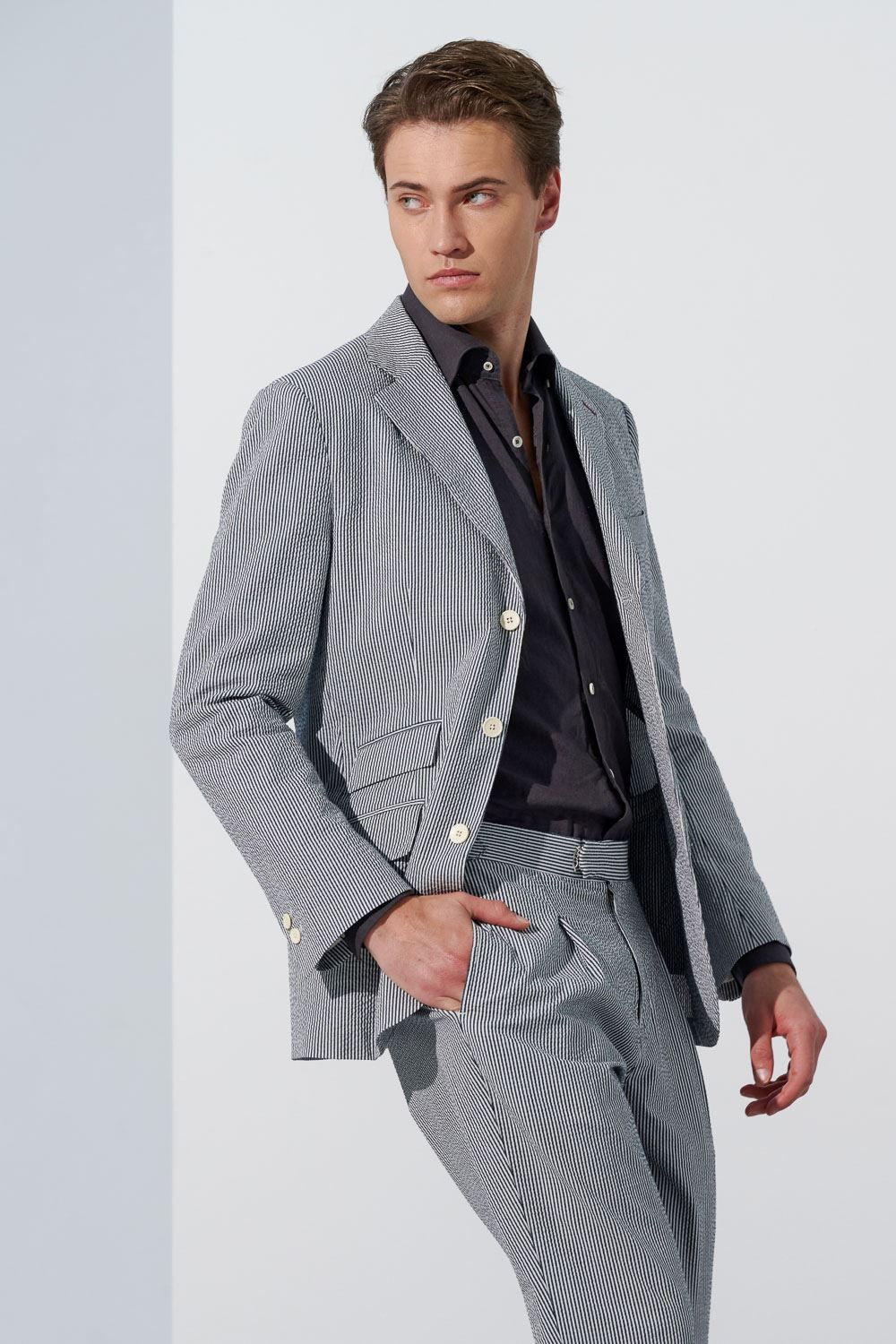 SST&C Gray and Blue Striped Pattern Seersucker Loose Fit Pleated Casual Trousers | 1212303005  (Outlet)_5