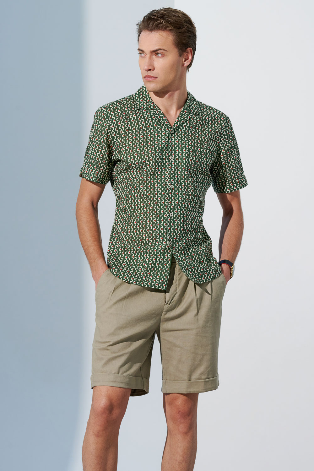 SST&C Dongli Green Loose Fit Cotton and Linen Casual Shorts | 1212303010  (Outlet)_8