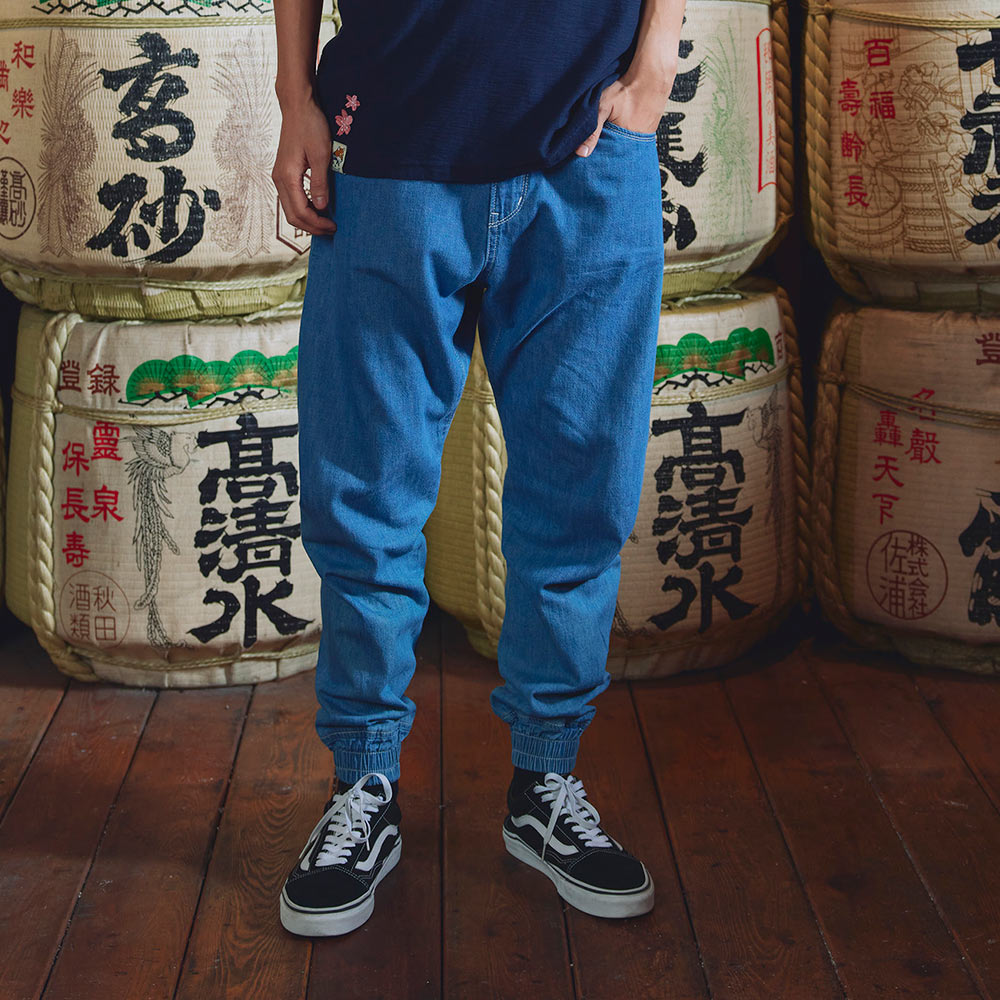 江戶勝｜INDIGO｜男裝｜口袋印花丹寧束口褲