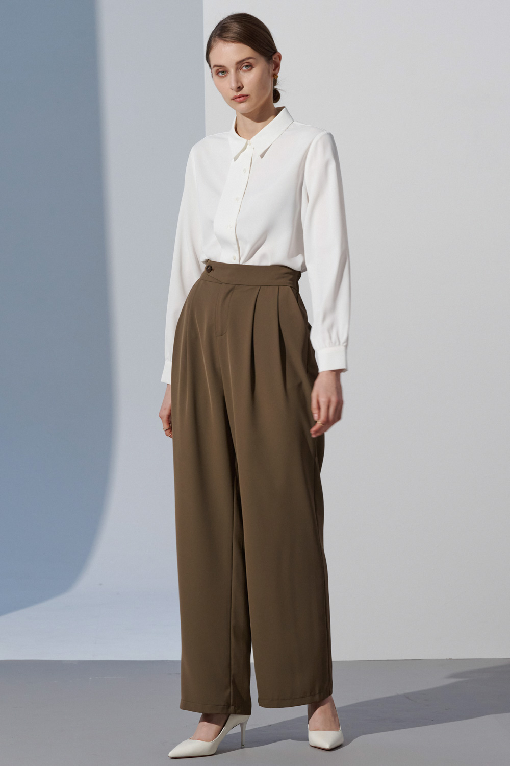 SST&C Brown High Waist Pleated Wide Trousers | 8262303004  (Outlet)_4
