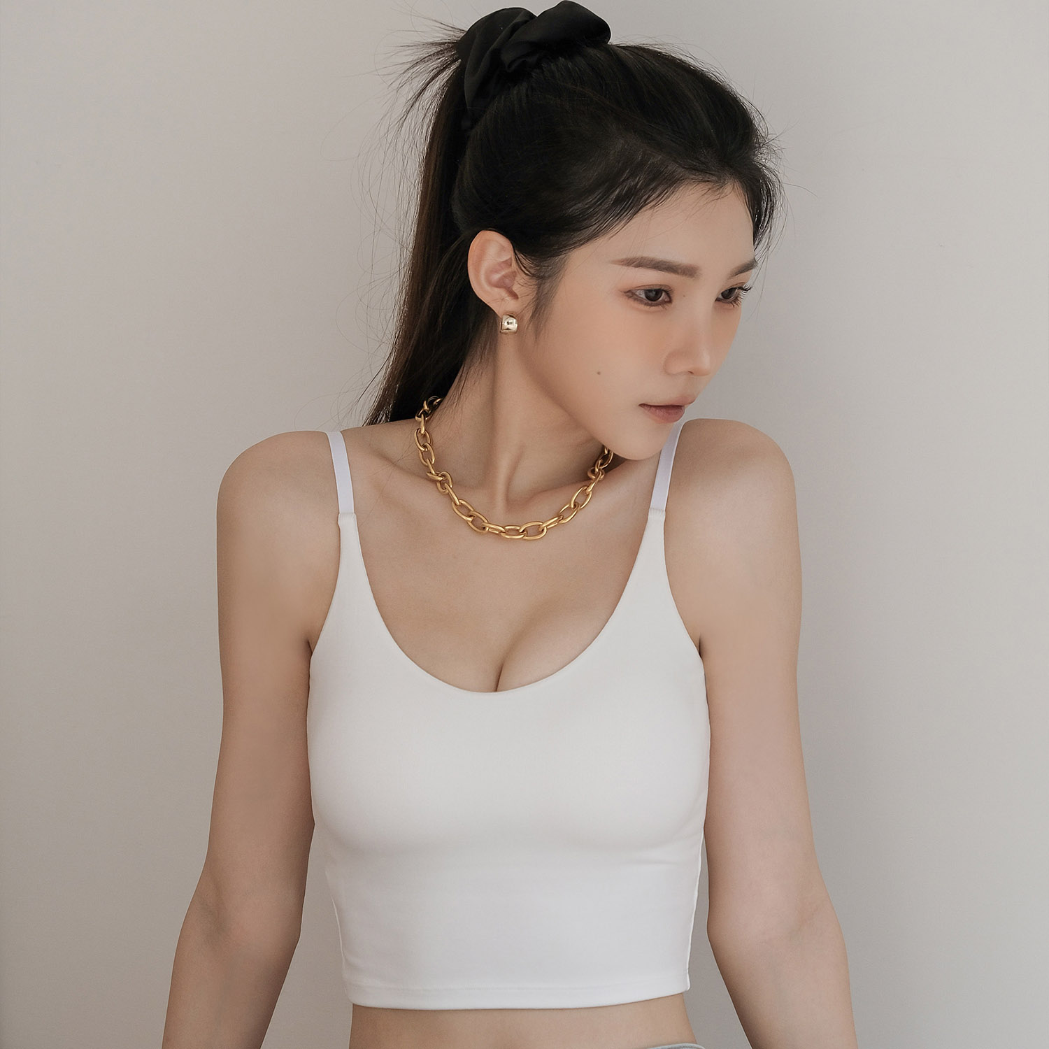 [Banana Pie]BRA TOP U領短版爆乳涼感背心-白色山茶_3