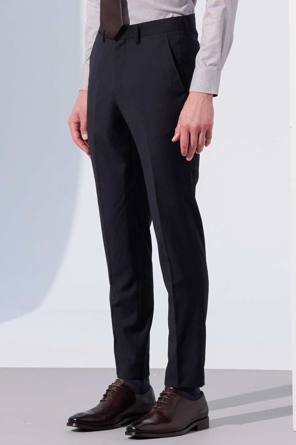 SST&C #Milan Series  Black Textured Slim Fit Suit Trousers | 0212304002  (Outlet)_0
