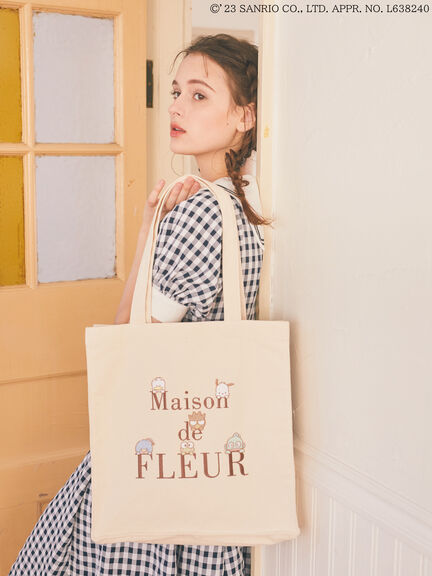 三麗鷗角色集合刺繡方形帆布包(8A31F0J6400) - Maison de FLEUR