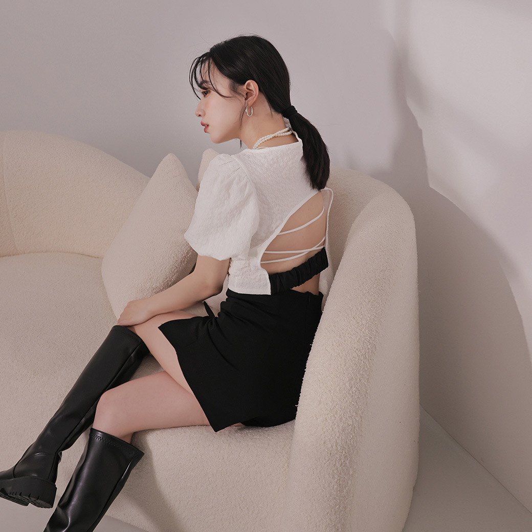 小花壓紋澎袖上衣【KT222985】_1